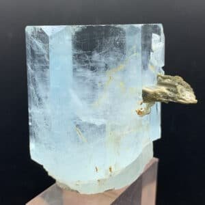 Colourful Clear Aquamarine Crystal Combine With Muscovite From Skardu Pakistan